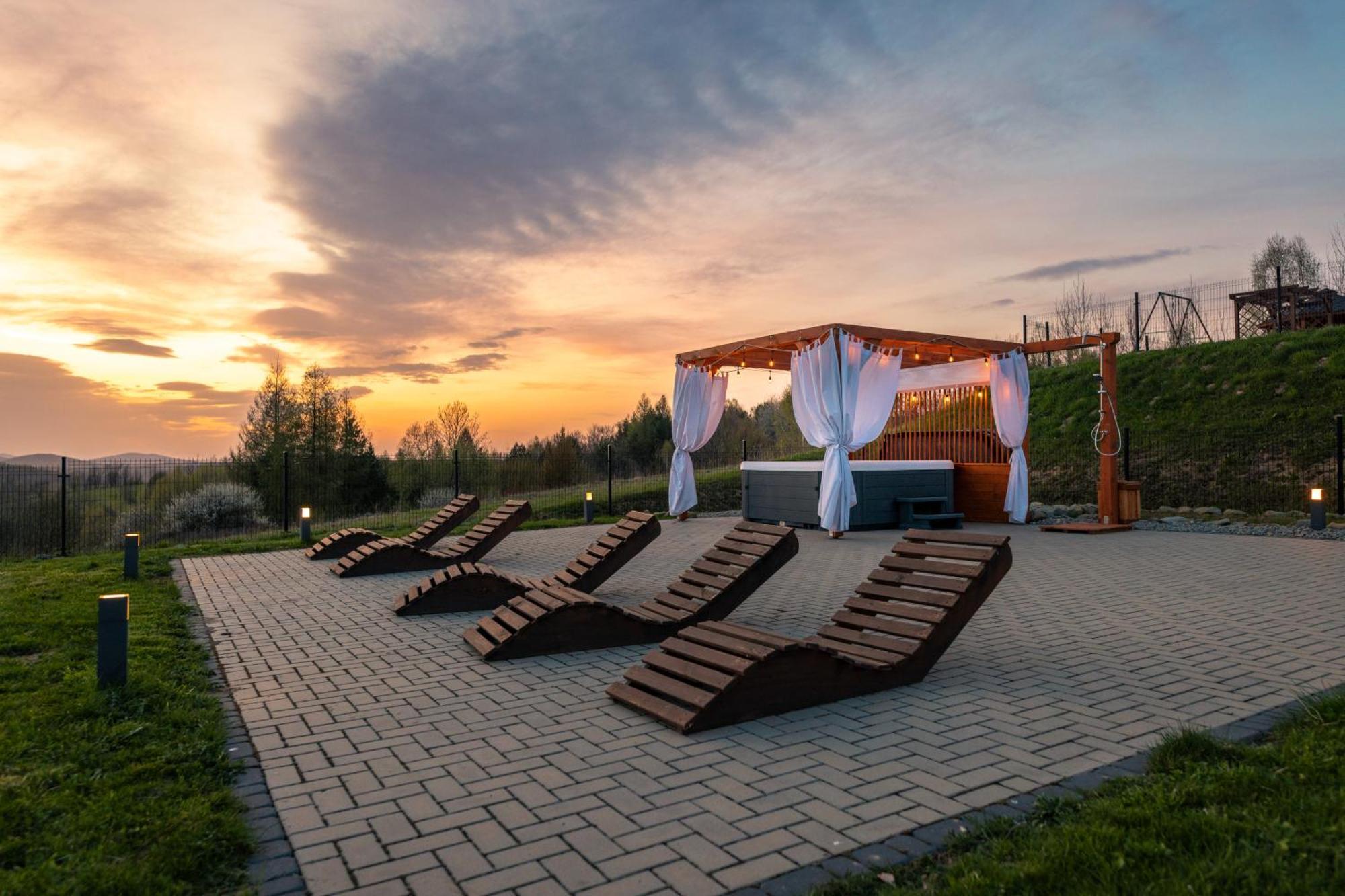 Chaty Skwirutowe Wzgorze - Domki Caloroczne Solina  Exterior photo